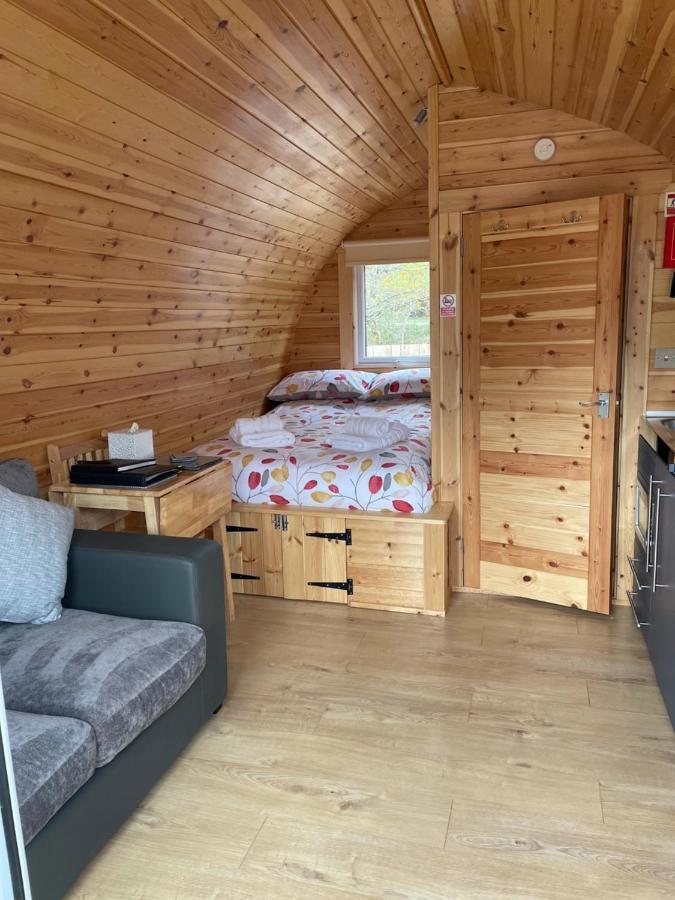 Conifer Cabins Форт Уилям Екстериор снимка