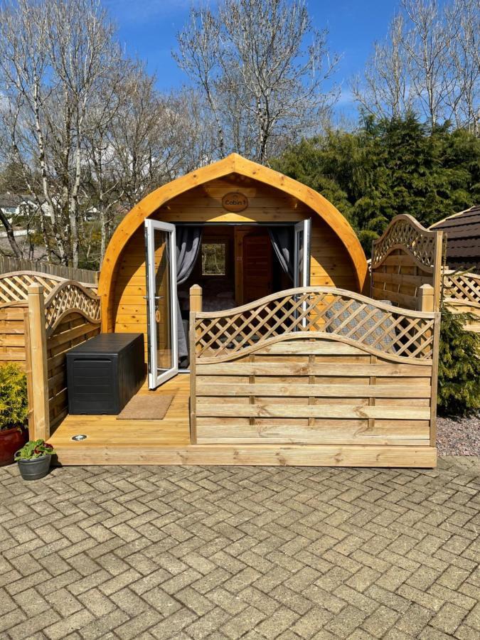 Conifer Cabins Форт Уилям Екстериор снимка