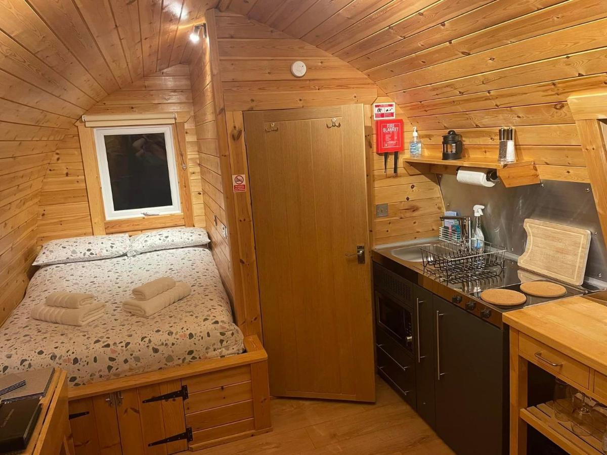 Conifer Cabins Форт Уилям Екстериор снимка